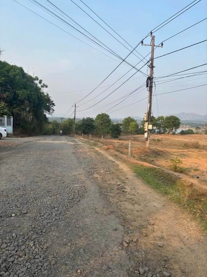 Đất nền Hòa Bình Kon Tum 250m² giá thỏa thuận - Nền đẹp, vị trí thuận lợi!