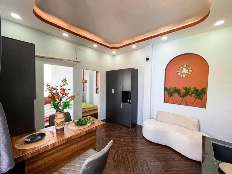 Căn hộ 2 phòng ngủ Nguyễn Tri Phương Quận 10 - Full nội thất, vào ở ngay!