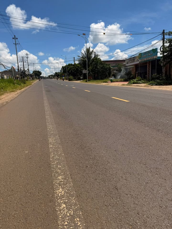 Đất nền mặt đường Quốc lộ 26, Ea Kar, Đắk Lắk - Diện tích 228m², giá 2.28 tỷ - Cơ hội đầu tư hấp dẫn!