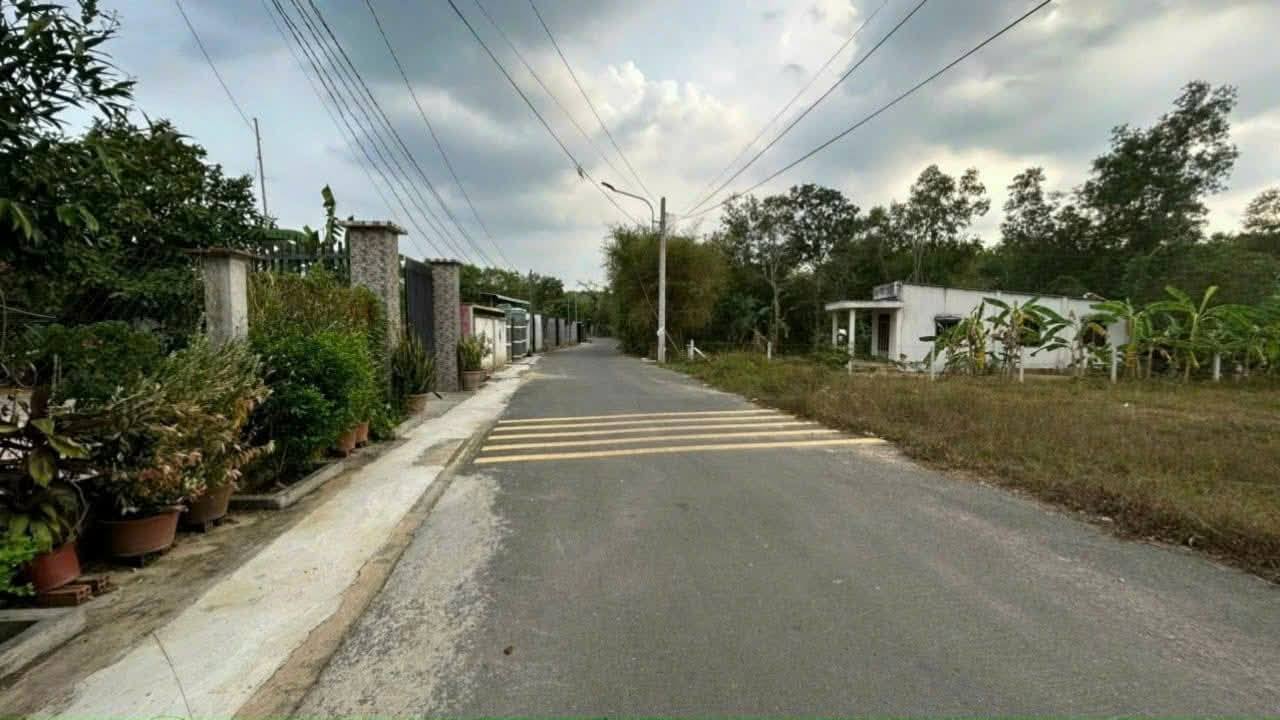 Đất mặt tiền đường DX113, xã Phú An, Bến Cát, 144m² giá 1.49 tỷ - Sổ đỏ chính chủ!