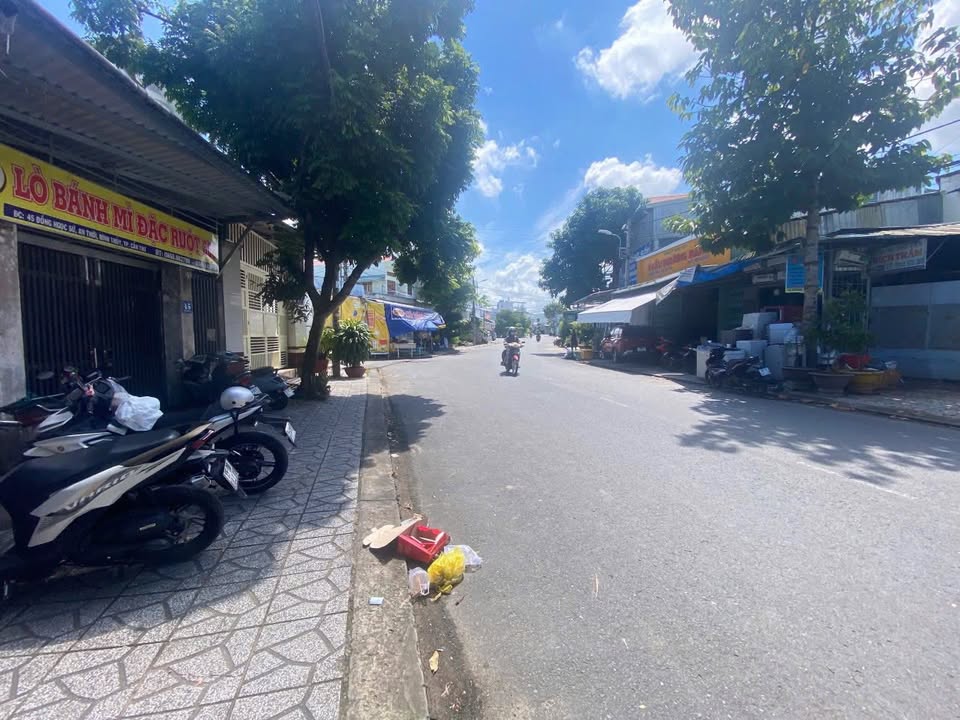 Nhà mặt tiền Đồng Ngọc Sứ, Bình Thủy, Cần Thơ - 6 triệu/tháng - Vị trí kinh doanh đắc địa!