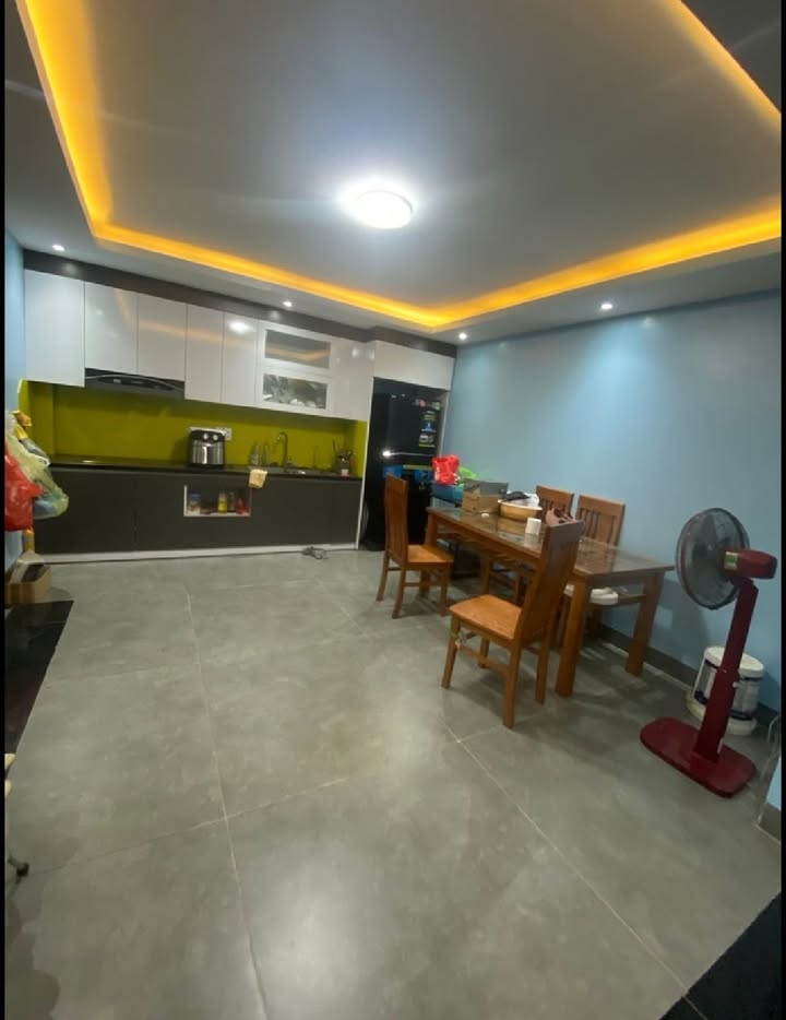 Nhà phố Thịnh Liệt 35m² giá 7 tỷ - Nhà mới, ô tô tránh nhau!