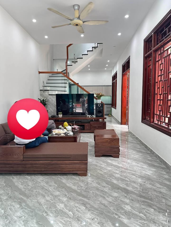 Nhà góc 3 tầng tại phường Lê Thanh Nghị - 50m² giá 5 tỷ - Chính chủ bán gấp!