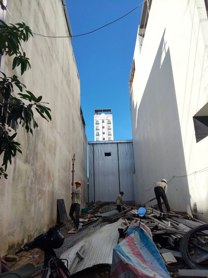 Đất mặt phố Nguyễn Xuân Khoát Sơn Trà 100m² giá 13 tỷ - Tiềm năng đầu tư lớn!