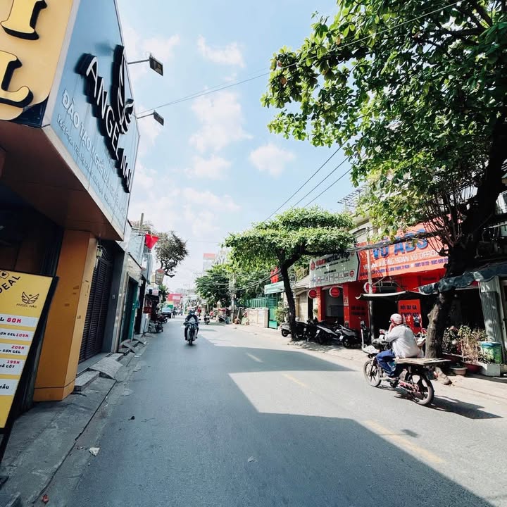 FrontHouse Phan Văn Trị Bình Thạnh 30m² giá 5 tỷ - Mặt tiền kinh doanh sầm uất