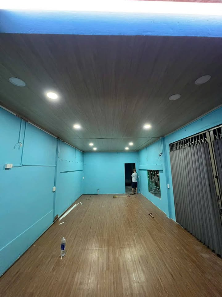 Nhà nguyên căn 2 mặt tiền Bùi Minh Trực, Q8 - 112m² chỉ 13.5 triệu/tháng!