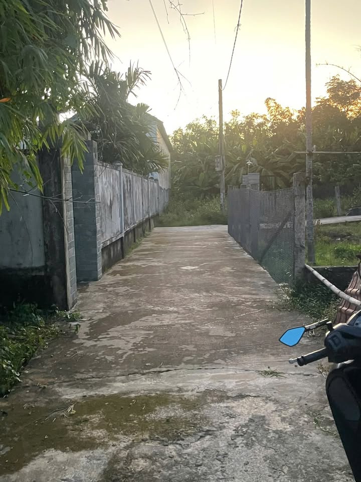 Đất nền Điện Nam Trung 121m² giá 9xx triệu - Địa điểm thuận lợi gần bệnh viện và siêu thị!