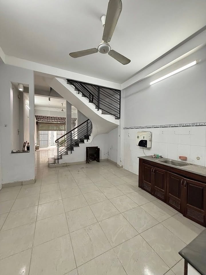 Nhà đẹp 4 tầng phường 16, Gò Vấp 53m² giá nhỉnh 6 tỷ - Ô tô vào tận cửa!