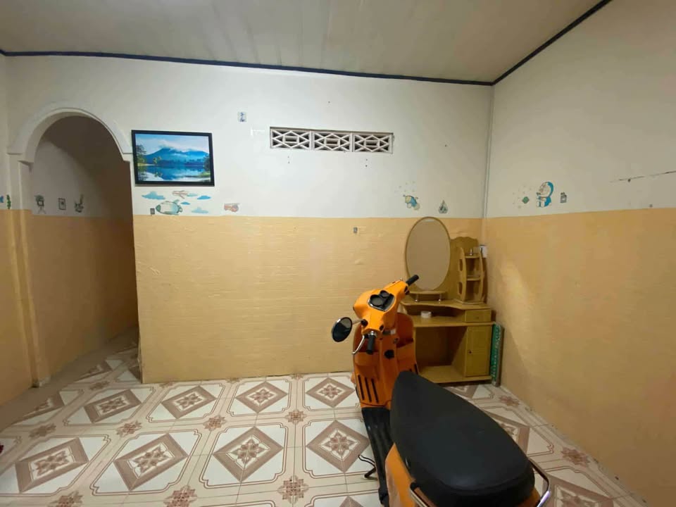 Nhà nguyên căn Kim Đồng, Đà Lạt 1PN giá chỉ 3.5 triệu - Thuận tiện cho cuộc sống!