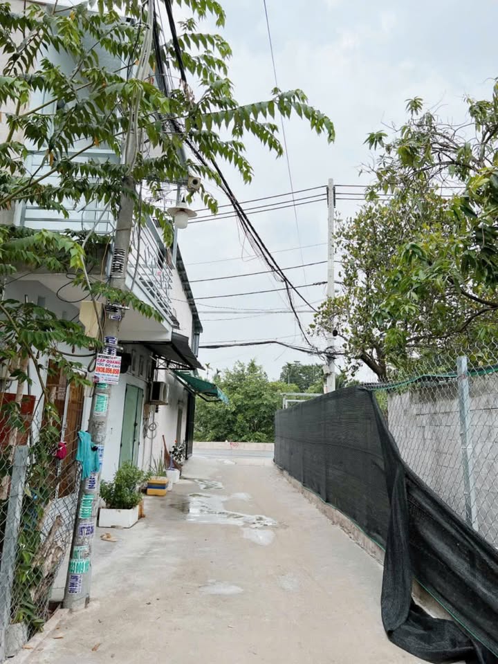 Đất thổ cư 70m² Thạnh Lộc 13, Quận 12 chỉ 3.8 tỷ - Thương lượng ngay!