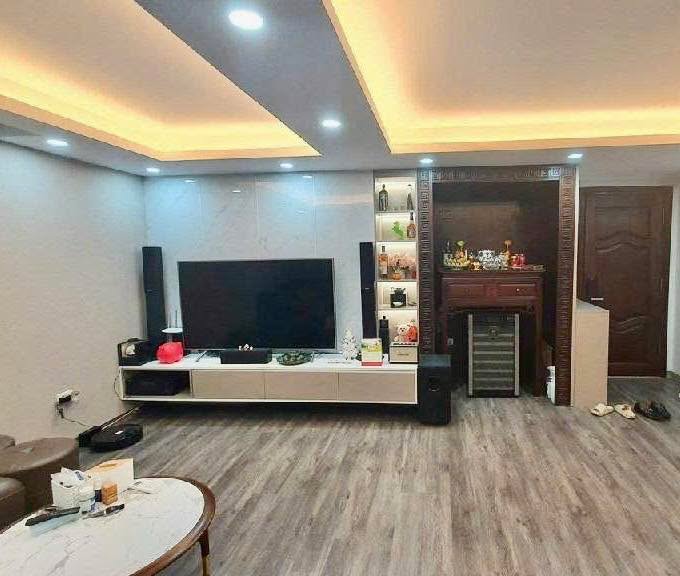 Căn hộ Bồ Đề, Long Biên 70m² giá 4 tỷ - Đẹp lung linh, sổ đỏ chính chủ!