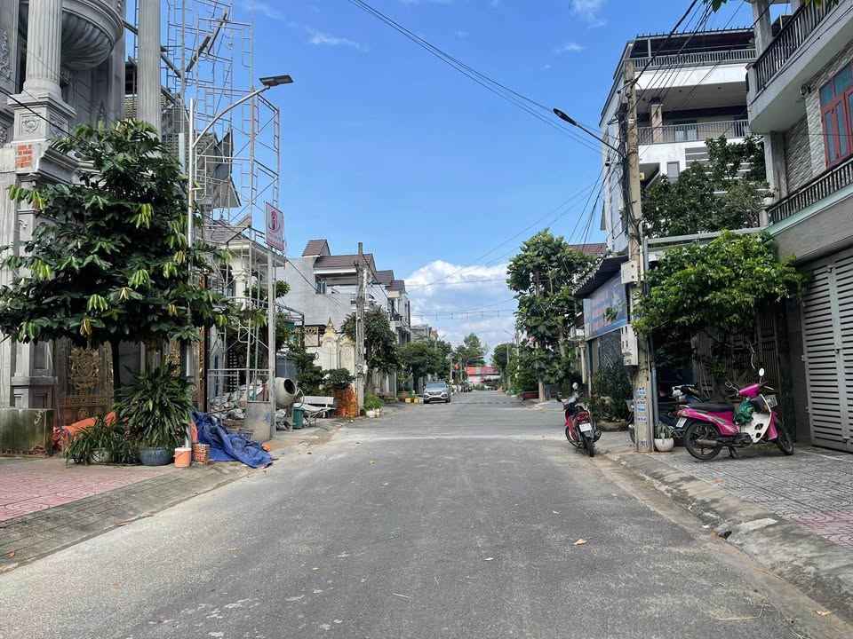 Lô đất KDC Phú Thịnh, Long Bình Tân 94m² giá 3 tỷ - Sổ đỏ chính chủ!