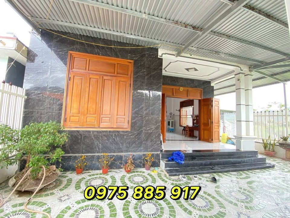 Nhà đẹp Vạn Lương 285m² giá 1 tỷ - Đường ô tô vào tận nơi!
