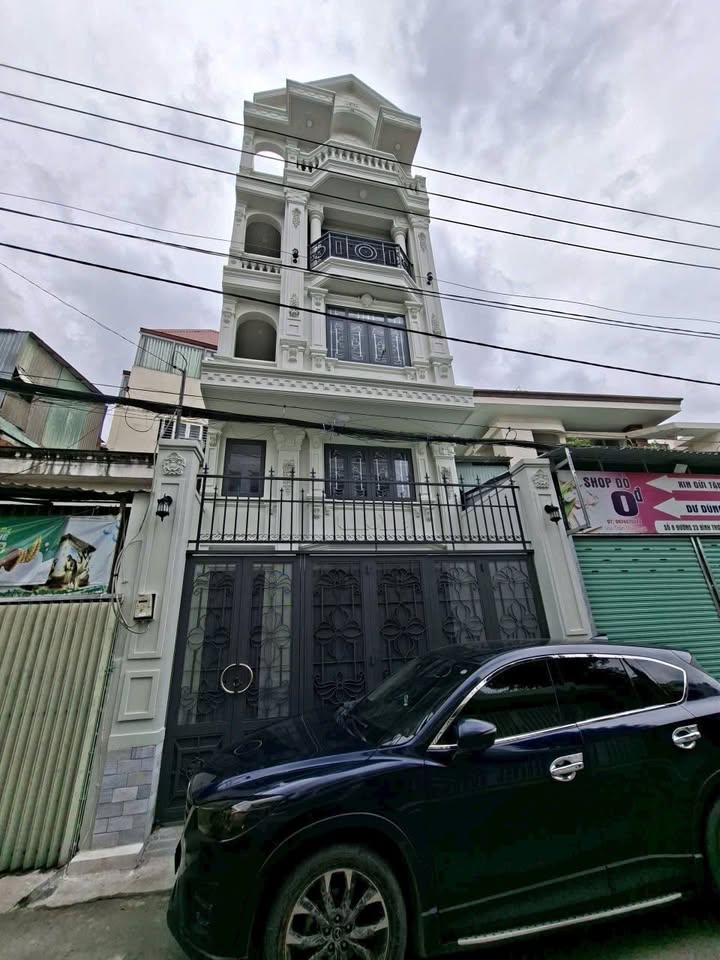 Nhà mặt tiền chợ Bình Trưng Đông Q2, 66m² giá 11.5 tỷ - Đầu tư sinh lời ngay!