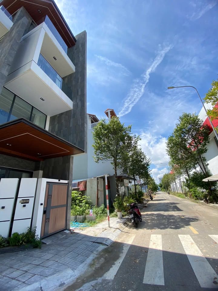 Đất nền KĐT Đông Nam Thủy An, 65m² giá 2 tỷ - Vị trí đắc địa gần Toà Nhà Thiên Ân!