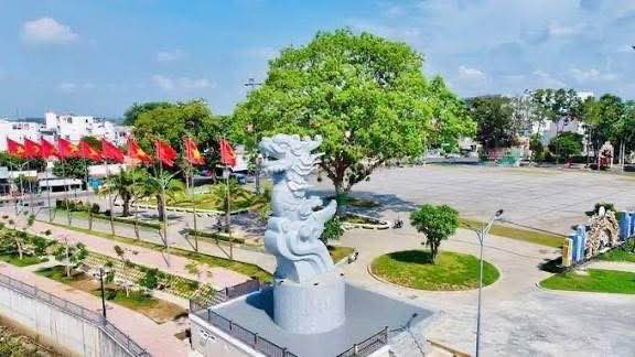 Nhà Bán Tại Biconsi, Tân Uyên, 255m² - Không Gian Rộng Thoáng, Thích Hợp Kinh Doanh