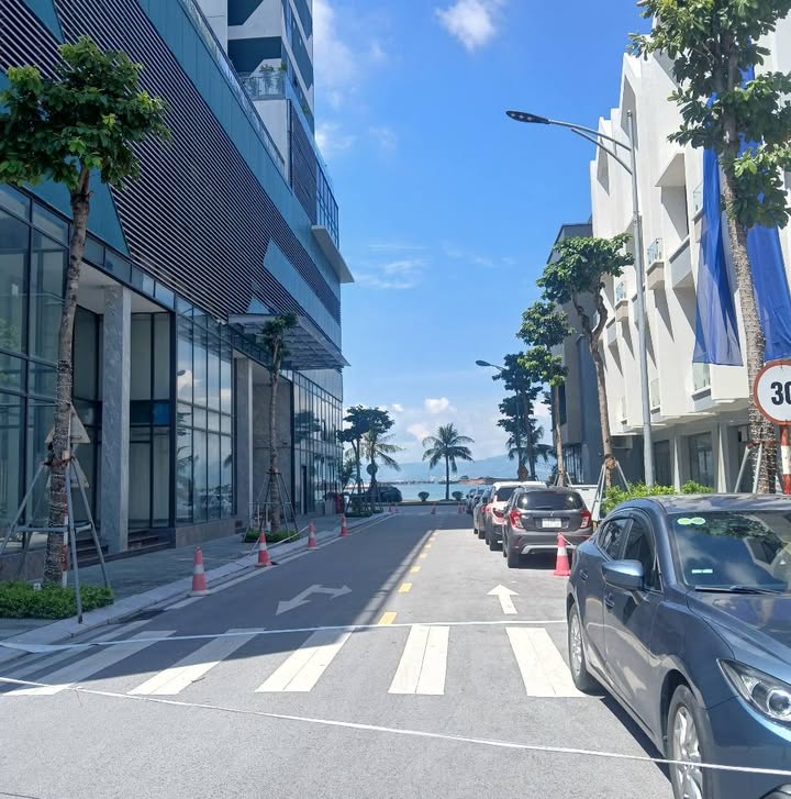 Shophouse Green Diamond Hạ Long 99m² giá 11 tỷ - Căn góc đẹp, đầu tư sinh lời!