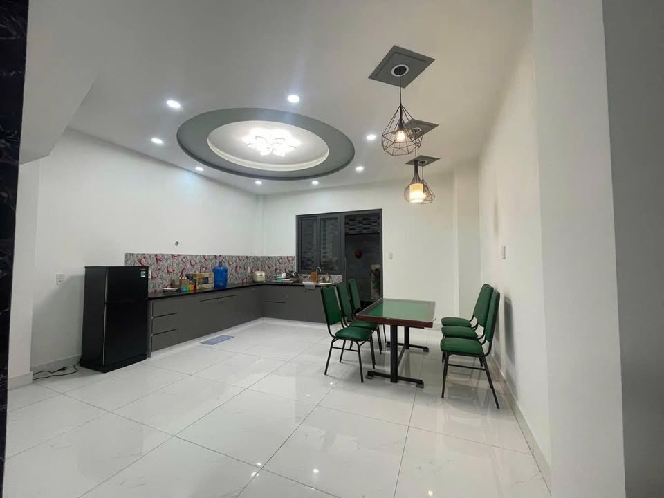 Nhà cho thuê KDT Phước Long Nha Trang 90m² - Phù hợp làm văn phòng và ở