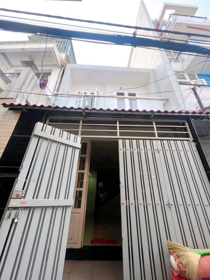 Nhà cho thuê hẻm Vườn Lài, Tân Phú 50m² giá 10 triệu - Phù hợp gia đình và văn phòng!