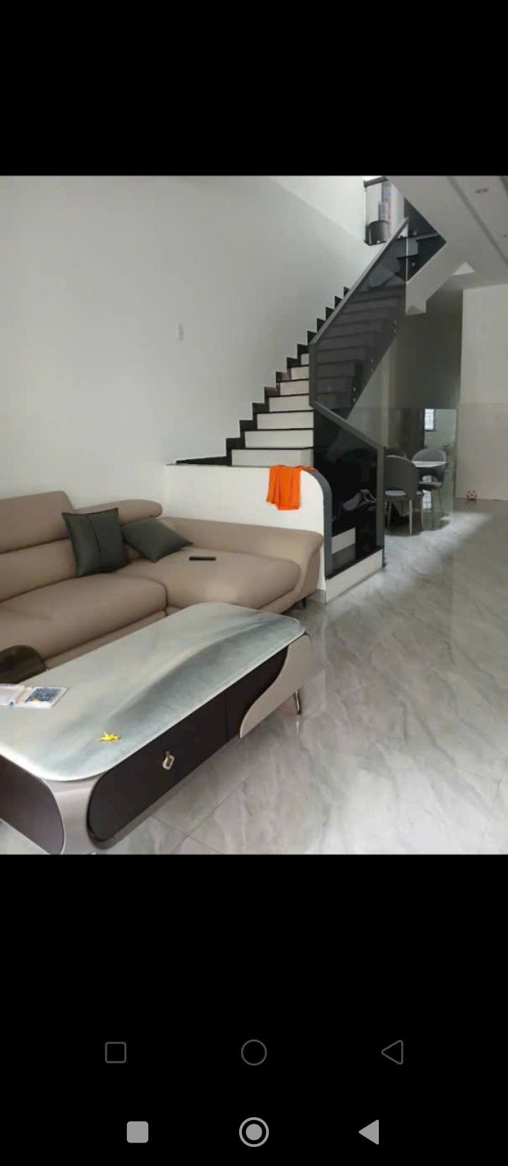 Nhà 3 tầng mặt tiền đường Nguyễn Bảo, 125m² giá 6 tỷ - Thiết kế sang trọng, đầy đủ nội thất!