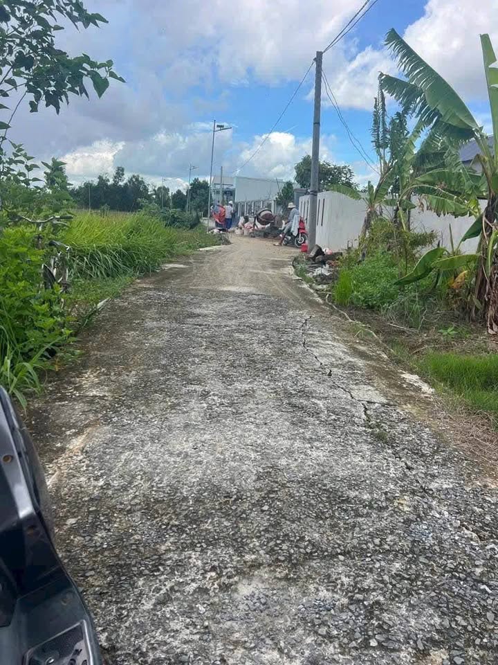 Đất thổ cư mặt tiền đường xe hơi xã Phước Lâm 108m² giá 750 triệu - Cơ hội đầu tư hấp dẫn!