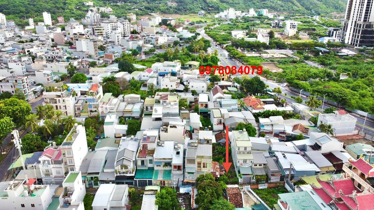 Đất nền Vĩnh Hòa Nha Trang 112,7m² giá 5,75 tỷ - Cách biển chỉ vài bước chân!