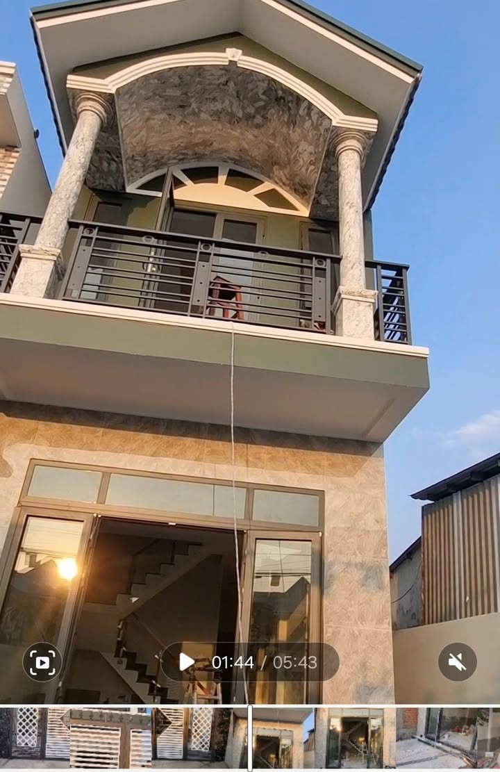 Nhà 1 Lầu Mái Thái 125m² giá 3.55 tỷ - Vị trí đẹp, giao thông thuận lợi!