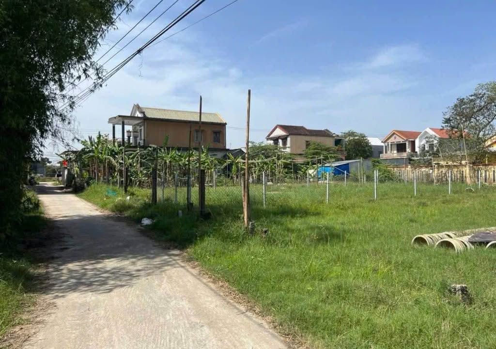 Đất mặt tiền kiệt 4 Dạ Lê Chánh, Thủy Vân, Huế 115.5m² giá 1.8 tỷ - Đất vuông vắn, ô tô vào thoải mái!