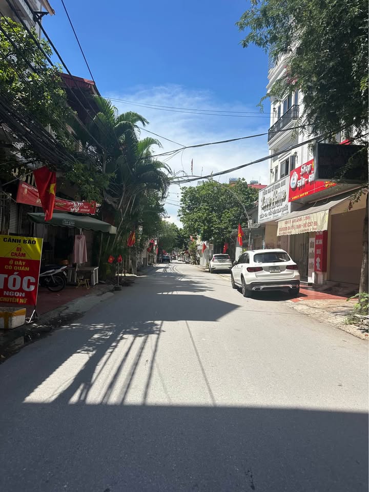 Bán nhà mặt đường Phương Lưu, quận Ngô Quyền, 142.5m² - Vị trí kinh doanh đắc địa!