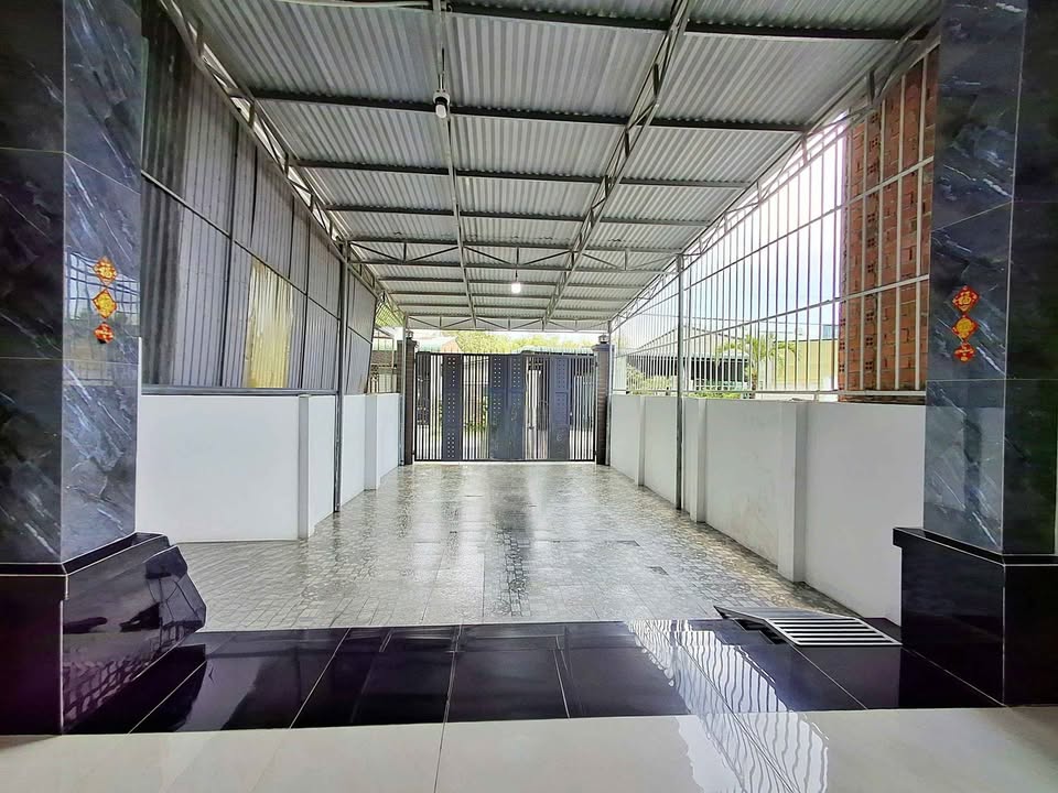 Nhà bán mới ở Ninh Thạnh, Tây Ninh 164m² giá 1.2 tỷ - Tặng nội thất cao cấp!