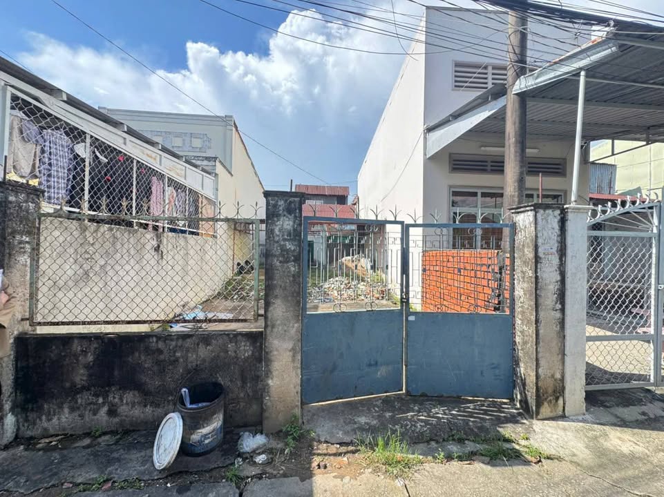 Đất nền hẻm 38 Lê Thị Hồng Gấm, Rạch Giá 110m² - Giá chỉ 1.1 tỷ VND, thương lượng hấp dẫn!