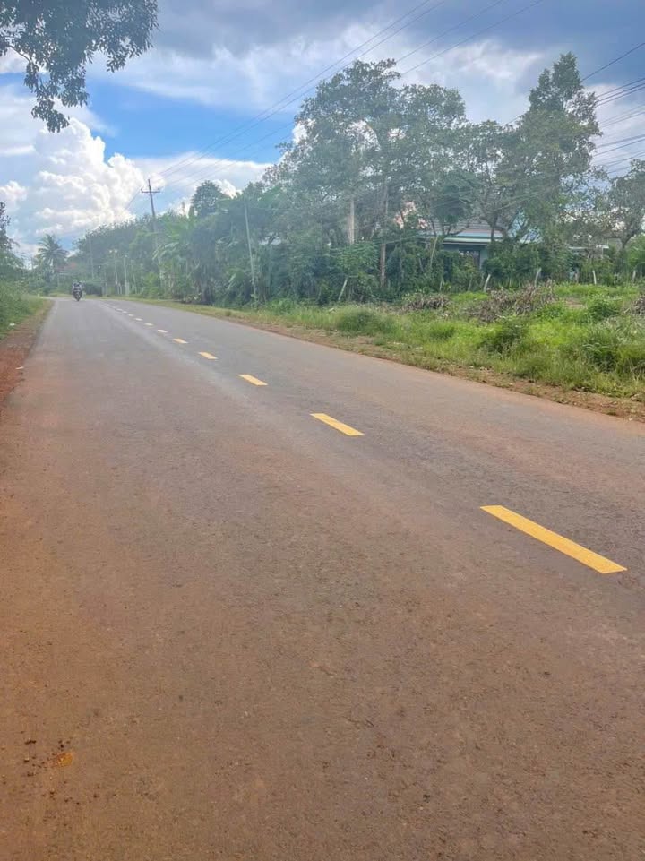 Đất nền mặt tiền DT755 Đức Phong Bù Đăng 1400m² giá 1.9 tỷ - Cơ hội đầu tư sinh lời!