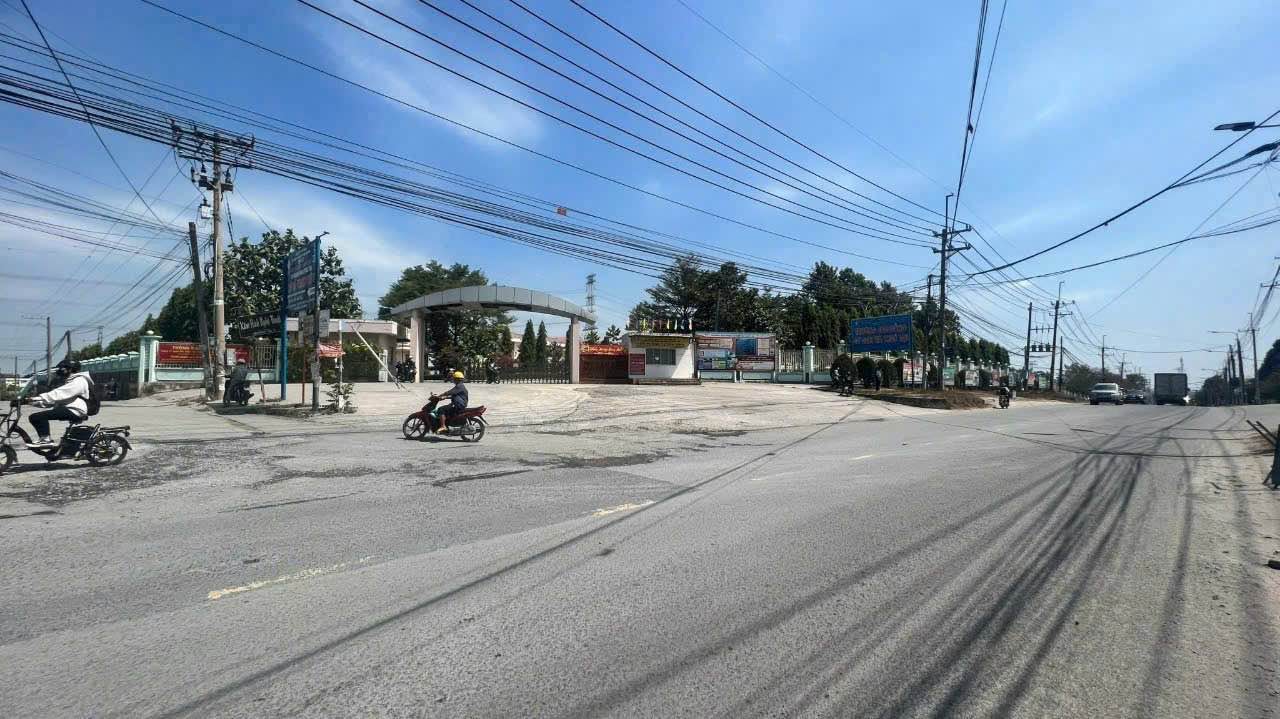 Đất thổ cư Thạnh Phú, Vĩnh Cửu 295m² giá 4.1 tỷ - Mặt tiền đường lớn, hướng Đông!