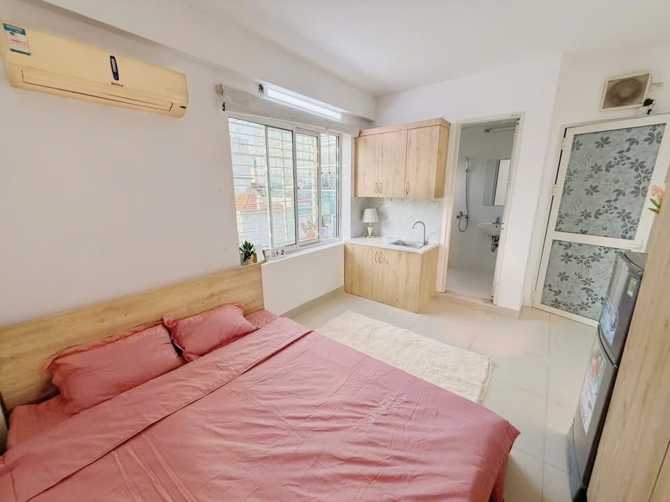 Phòng cho thuê Ngõ 25 Doãn Kế Thiện, Cầu Giấy giá 4 triệu - Tiện nghi đầy đủ, gần các trường đại học!