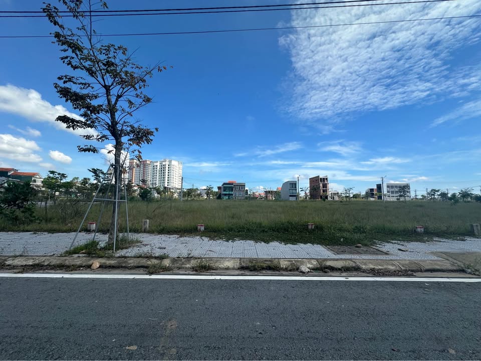 Đất KQH CIC8 Thủy Dương 96m² giá 2.6 tỷ - Pháp lý rõ ràng, vị trí thuận lợi!