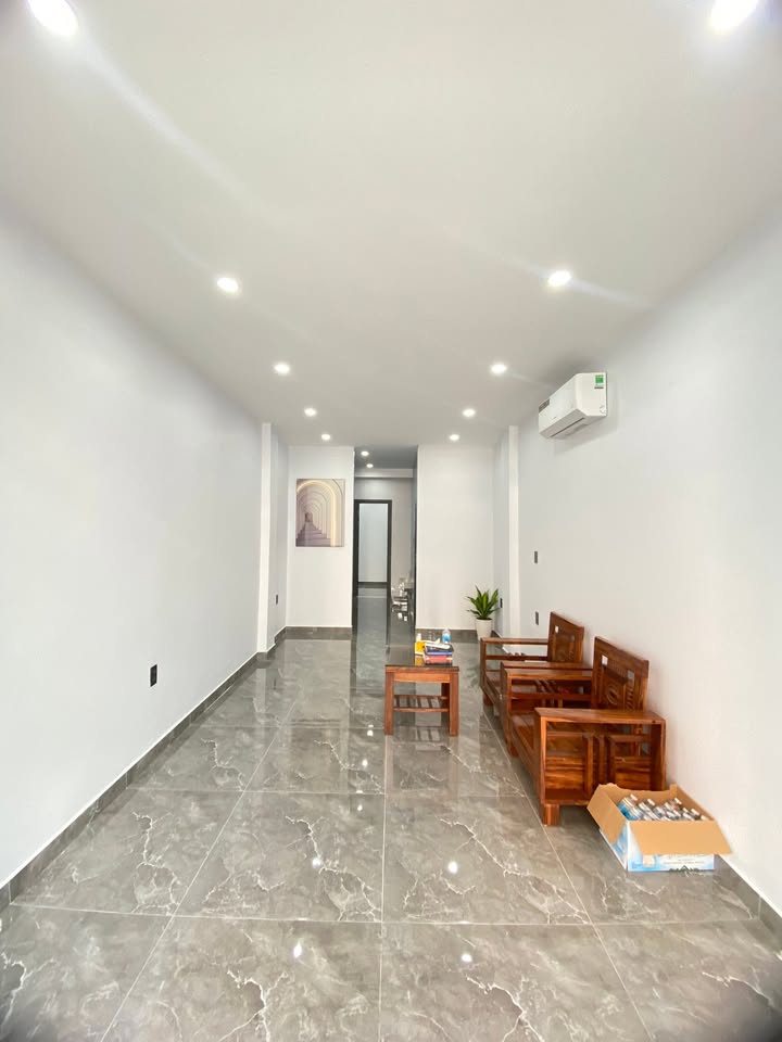 FrontHouse đường Quang Trung, Gò Vấp 39.3m² giá 6.45 tỷ - Mặt tiền kinh doanh sầm uất!