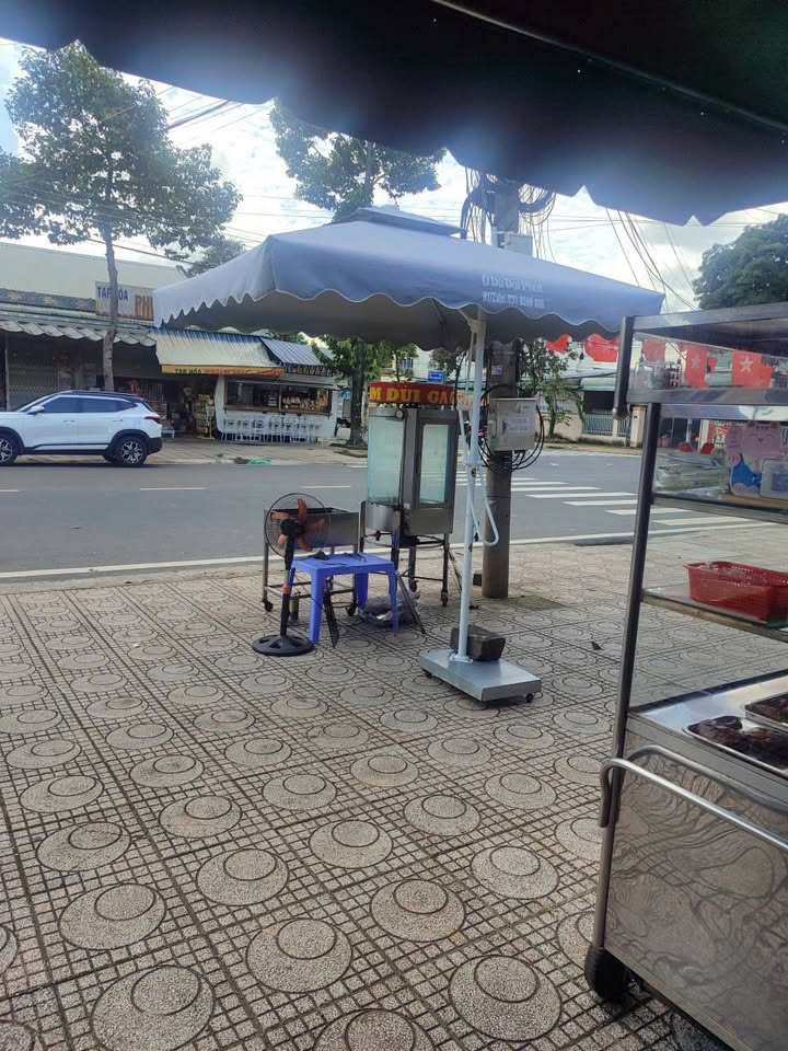 Cho thuê mặt bằng kinh doanh Trần Hưng Đạo, Đồng Xoài - Giá chỉ 6 triệu/tháng!