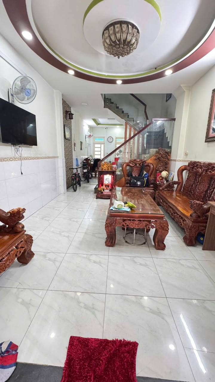 Nhà hẻm Lò Siêu, Quận 11, 53.3m² giá 7.2 tỷ - Cơ hội đầu tư tuyệt vời!