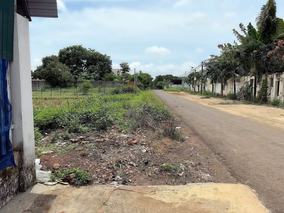 Đất mặt tiền phường Khánh Xuân 300m² giá 1,7 tỷ - Cơ hội đầu tư hấp dẫn!