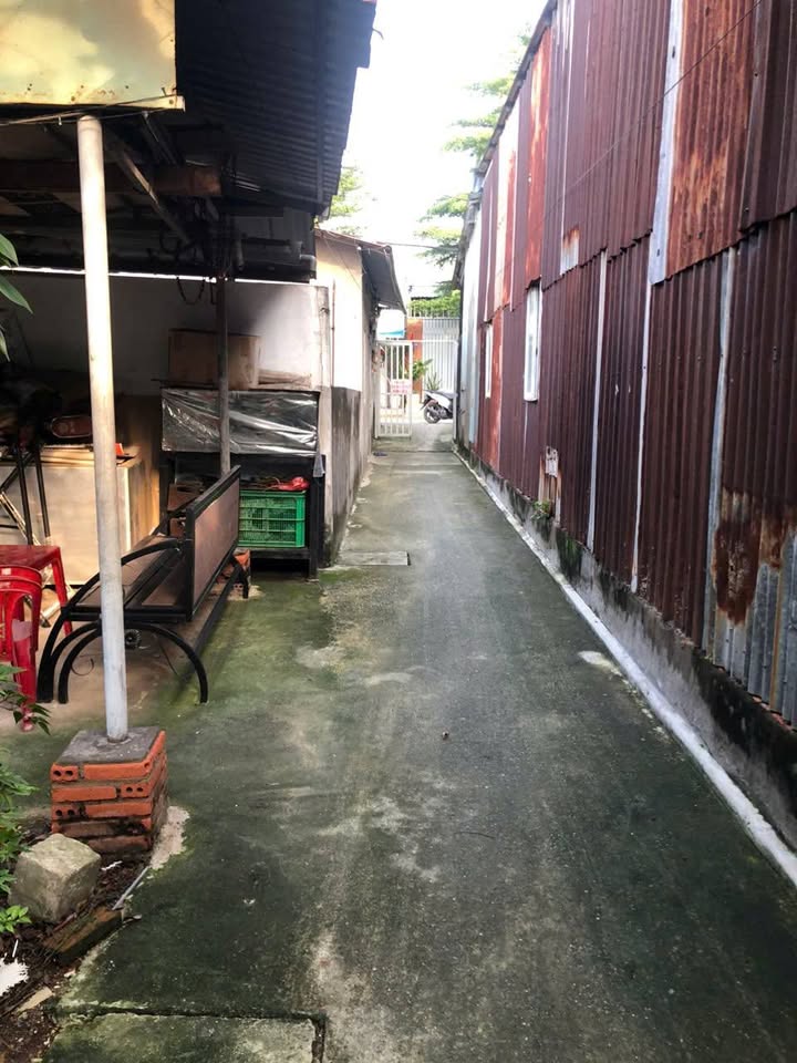 Nhà riêng An Phú Đông, Quận 12, 75m² giá 2.75 tỷ - Cơ hội hiếm có!