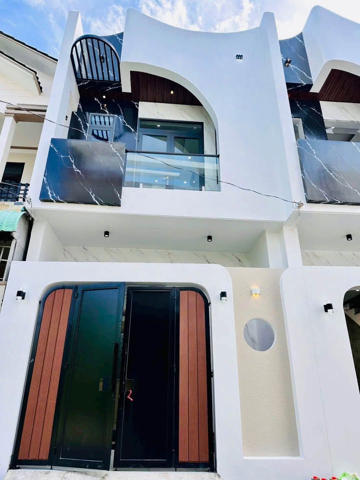 Nhà phố 2 tầng tại Hẻm 192-194 Nguyễn Thông, 42.5m² giá 2.65 tỷ - Thiết kế hiện đại, sẵn sàng vào ở!