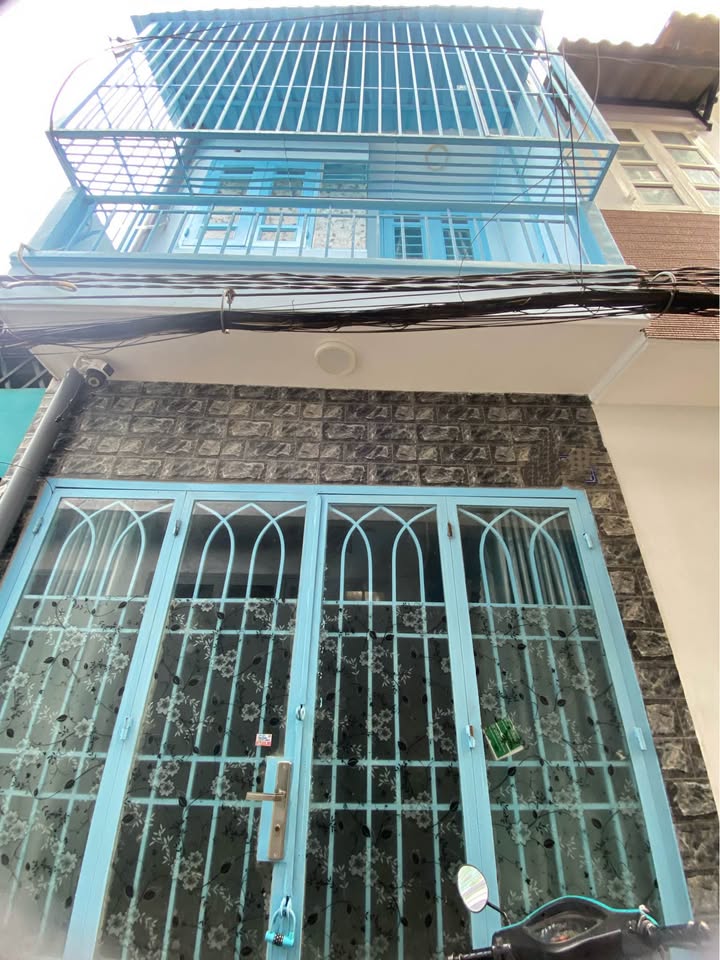 Nhà phố Gò Vấp 32m² giá 2.38 tỷ - Đầy đủ nội thất, gần chợ Thạch Đà!