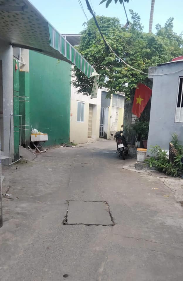 Dãy trọ 6 phòng Đồng Kè 109m² giá 3.79 tỷ - Đầu tư sinh lời ngay!