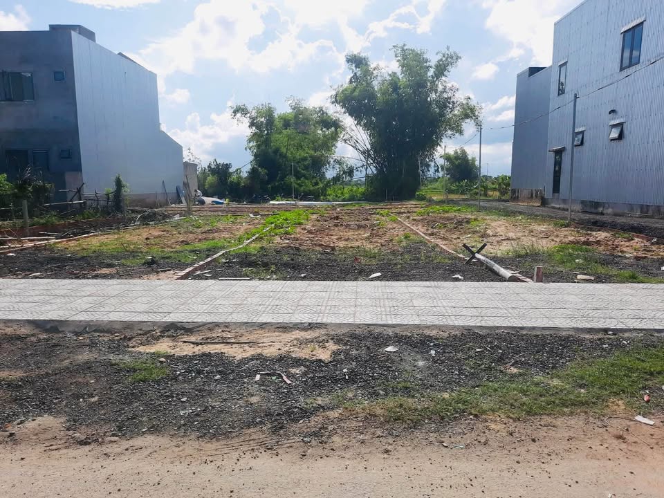 Đất nền lô góc Lưu Quang Vũ 90m² giá 3.2 tỷ - Cơ hội đầu tư lý tưởng!