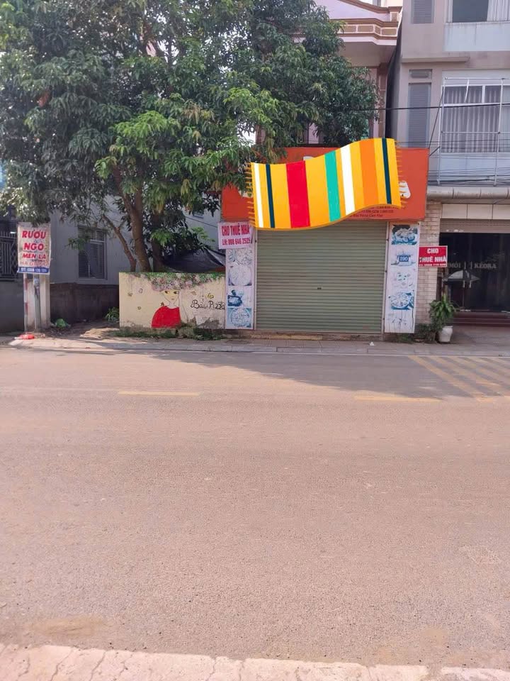 Nhà mặt tiền cho thuê tại Cẩm Khê, Phú Thọ - Diện tích 324m², vị trí đắc địa cho kinh doanh!