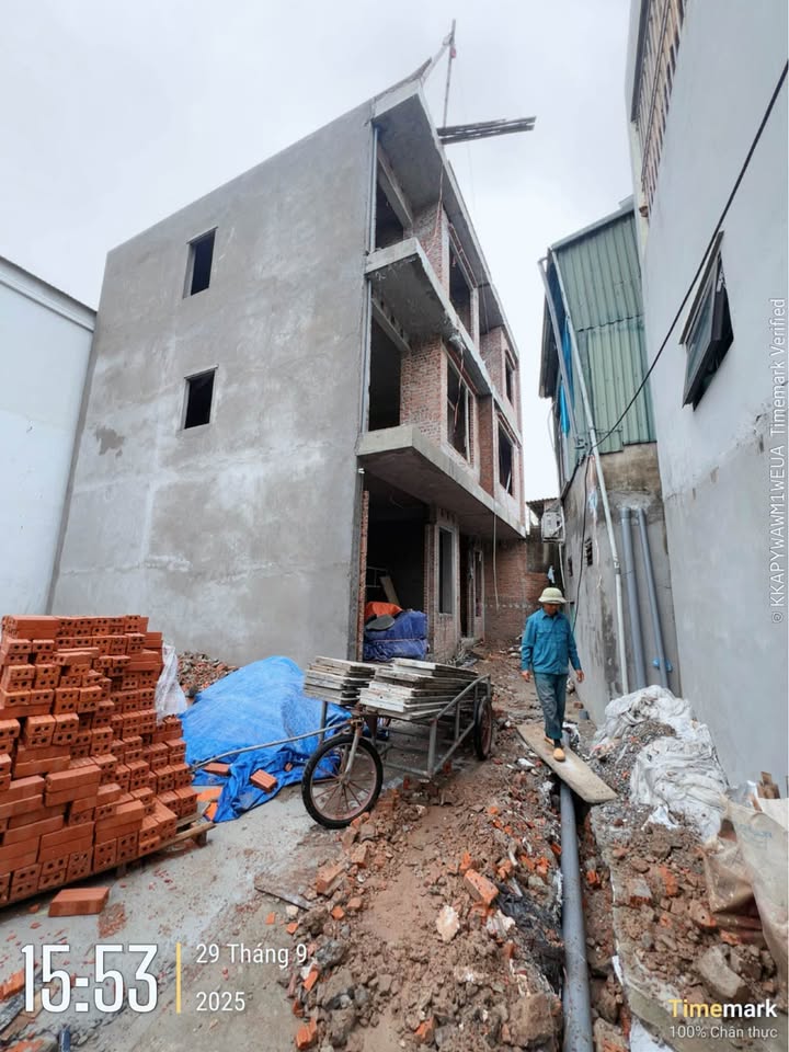 Nhà 3 tầng Phú Xuân, TP. Thái Bình 50m² giá 1 tỷ - Đường ô tô tránh nhau!