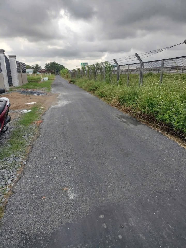 Đất nền thổ cư 1300m² tại xã Bình Đức, Bến Lức, Long An - Giá 6 tỷ, vị trí đẹp!