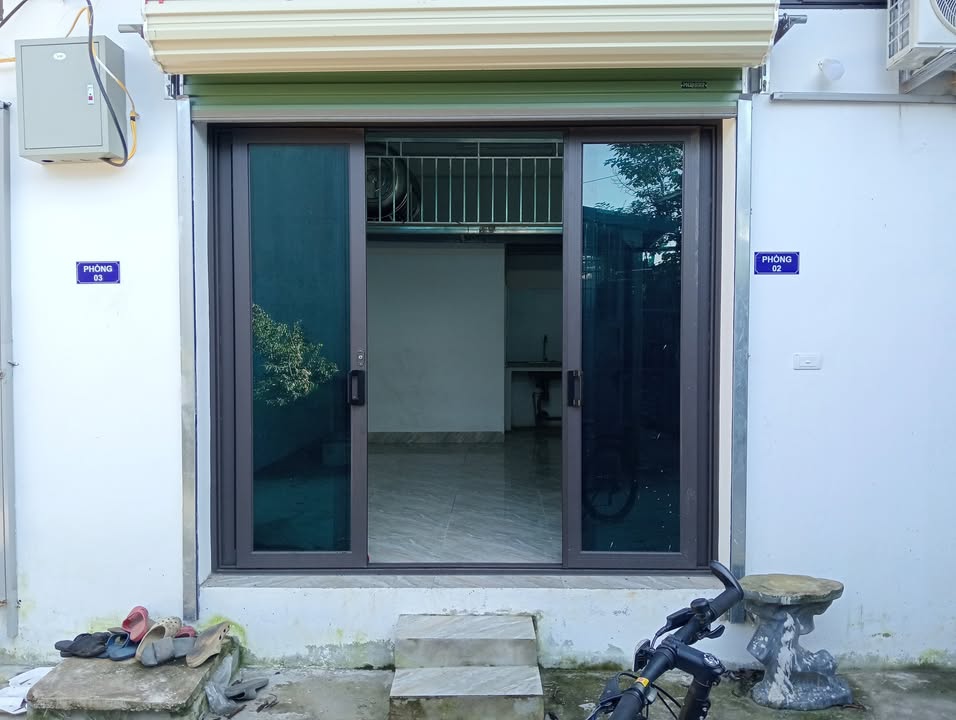 Cho thuê phòng trọ Tả Thanh Oai, Thanh Trì 30m² - Điều hòa đầy đủ, thoáng mát!