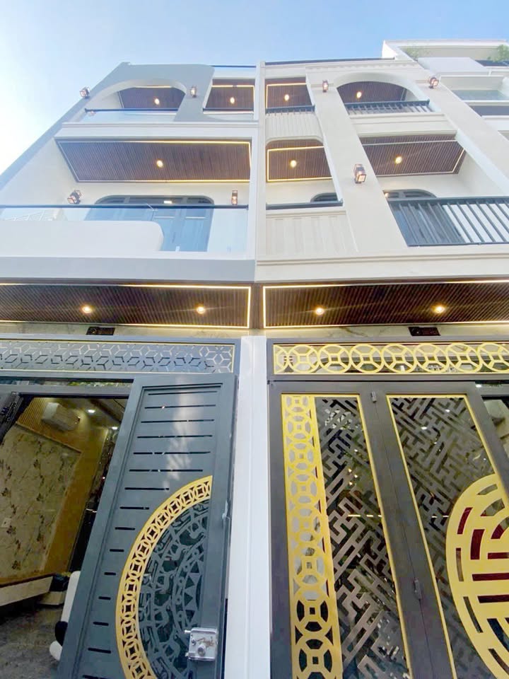 Nhà phố 4 tầng Phan Văn Trị, Bình Thạnh 50m² giá 8.6 tỷ - Sẵn sàng vào ở ngay!