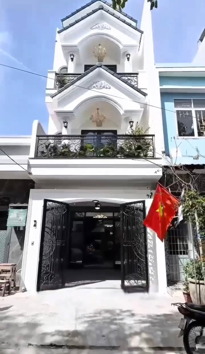 Cho thuê biệt thự mặt tiền Lê Thiệt, Hòa Minh, Đà Nẵng - Nội thất 100% mới!